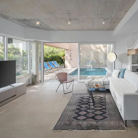 3 Bedroom Gorgeous In Novigrad Karpinjan